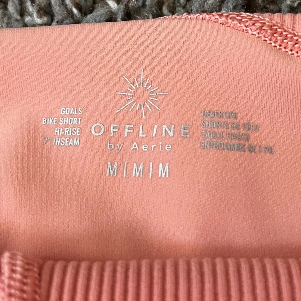 Aerie Bike Short - Picture 3 of 3